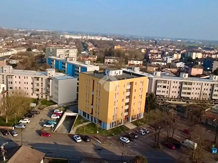 Appartamento quadrilocale in vendita in Viale Ottorino Respighi, Reggiolo