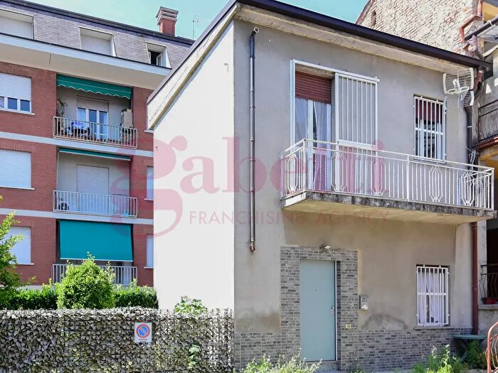 Casa bilocale in vendita in Via Matteotti, Mariano Comense
