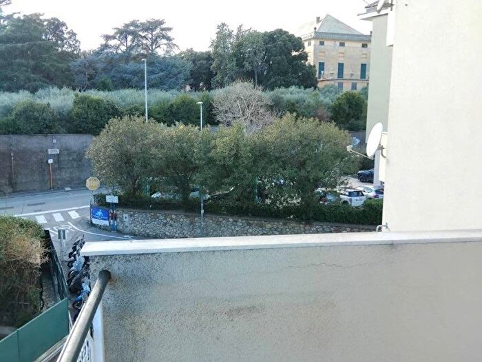 Appartamento quadrilocale in affitto in Via San Pio X, Albaro, Genova