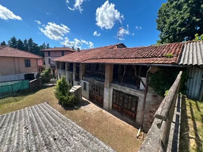 Casa con 6 locali in vendita in Via Monici, Arsago Seprio