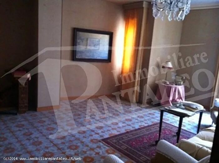 Appartamento trilocale in vendita in Via Amendola Marsala, Marsala