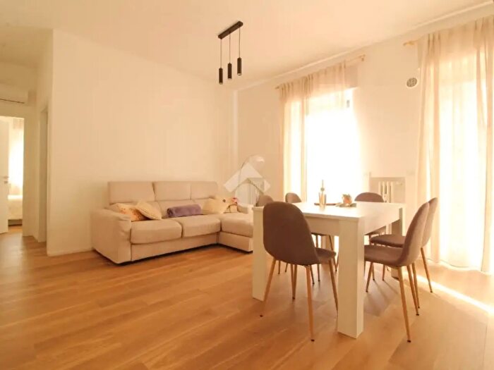 Appartamento trilocale in vendita in Via Nicola Fabrizi, Pescara