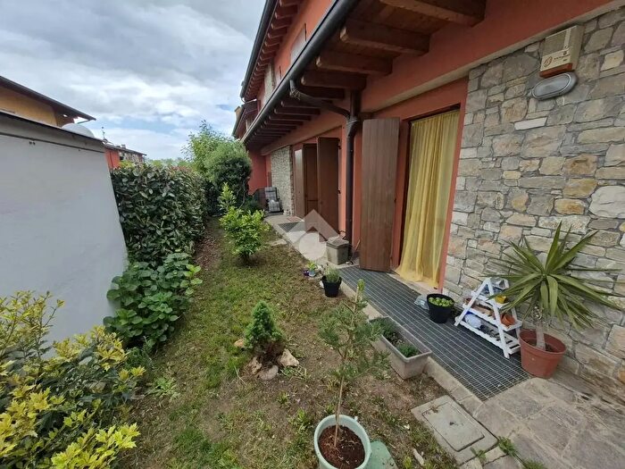 Appartamento quadrilocale in vendita in Via Sandro Pertini, Montello