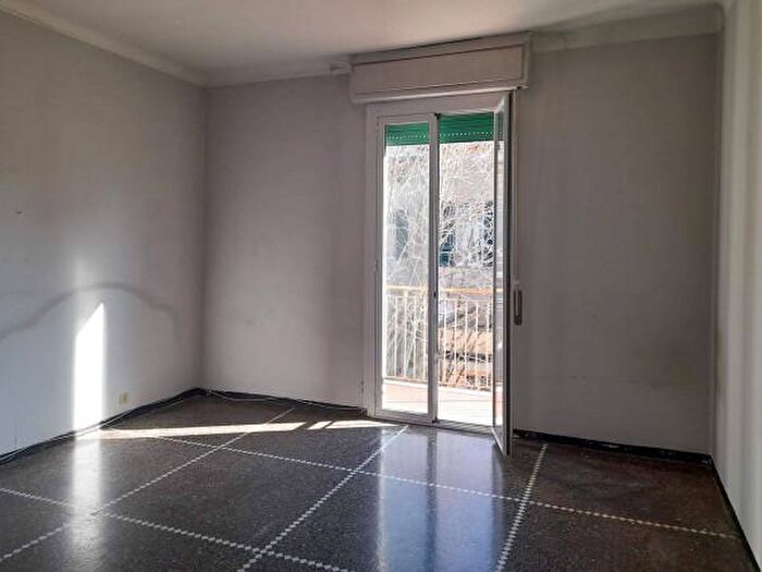Appartamento con 6 locali in vendita in Via Guido Agosti, Genova