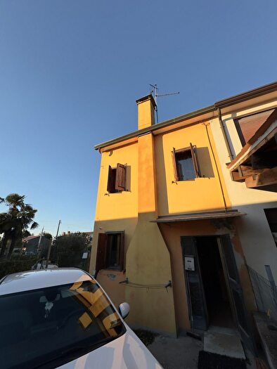 Casa bilocale in vendita in Via Coatta, Borgo Veneto