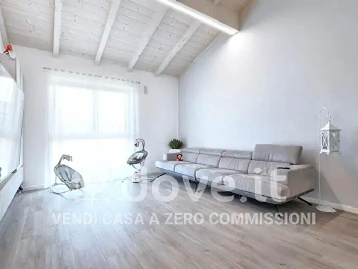 Casa quadrilocale in vendita in Via Giuseppe Ungaretti b, Spino DAdda