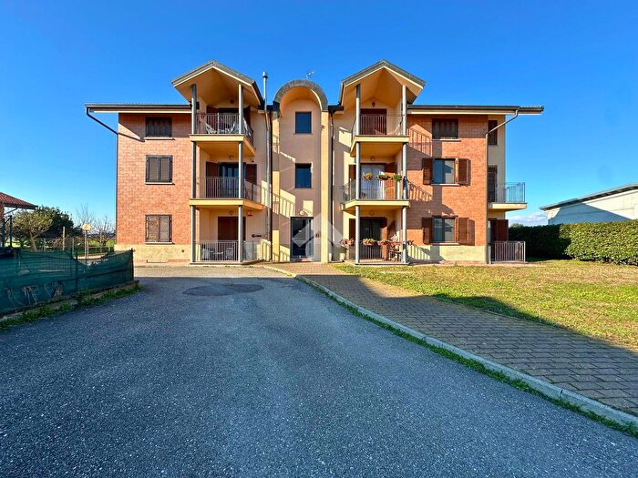 Appartamento quadrilocale in vendita in Via Colombo, Santhia