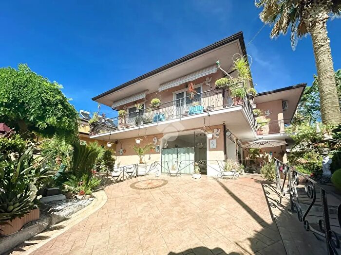 Casa con 5 locali in vendita in Via Caldarelli, San Giovanni Teatino