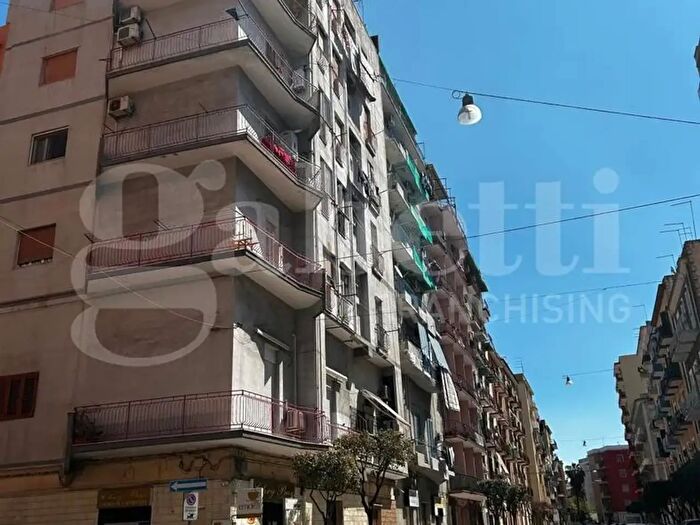 Appartamento bilocale in vendita in Via Japigia, Taranto