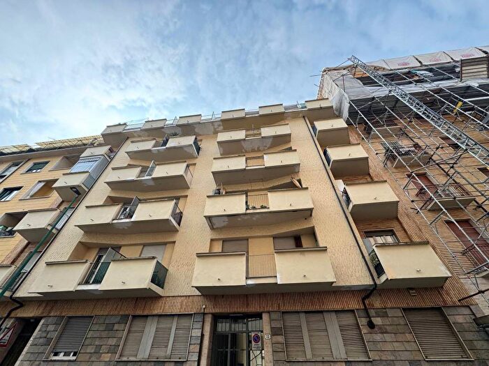 Appartamento bilocale in affitto in Via Nizza, Nizza Millefonti, Torino
