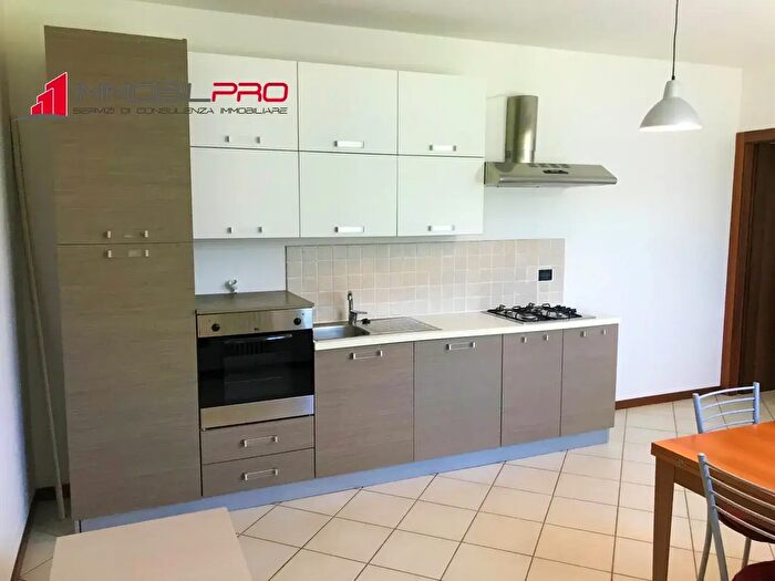 Appartamento bilocale in affitto in Via Rio, Zugliano