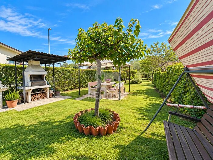Casa quadrilocale in vendita in Via Lignano, Pozzuolo Del Friuli