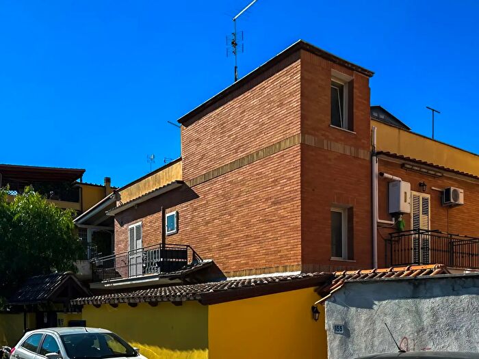 Appartamento monolocale in vendita in Via Francesco Donati b, Roma