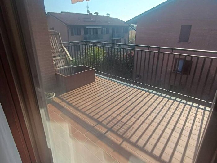 Appartamento trilocale in affitto in Via Mascherpa, Chiozzo Sora, Pavia