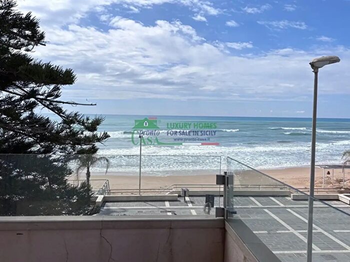 Appartamento quadrilocale in affitto in Via Citelli, Ragusa