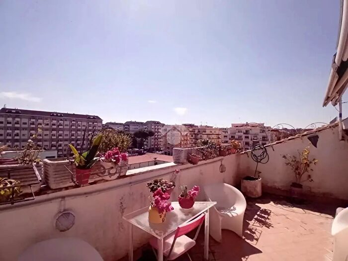 Appartamento bilocale in vendita in Via Val Maira, Roma