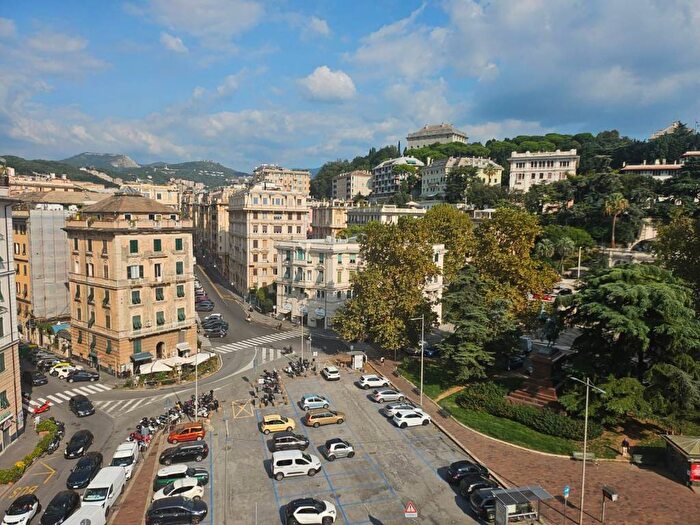 Appartamento bilocale in affitto in Piazza Niccolò Tommaseo, Foce, Genova