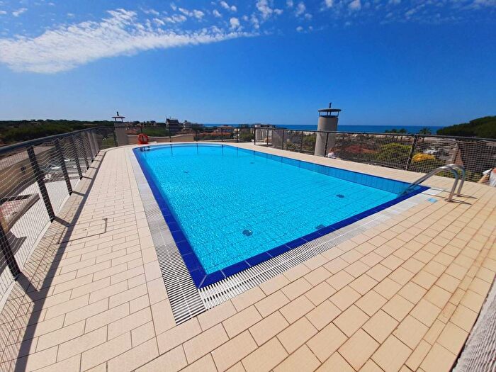 Appartamento bilocale in affitto in Via Savoia, Pietrasanta