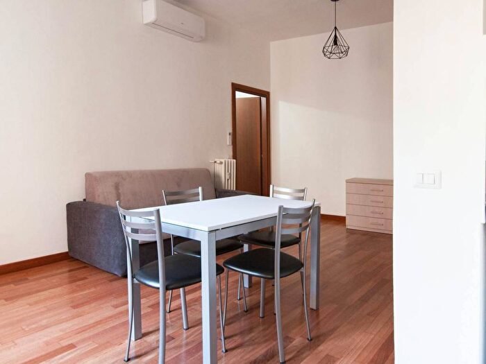 Appartamento monolocale in affitto in Via Paolo Lomazzo, Paolo Sarpi, Milano