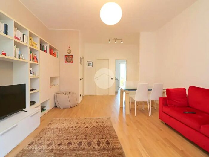 Appartamento trilocale in vendita in Via Tacito, Rho