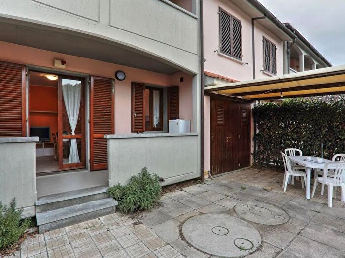 Appartamento bilocale in affitto in Via Monte Falterona, Mazzanta, Rosignano Marittimo