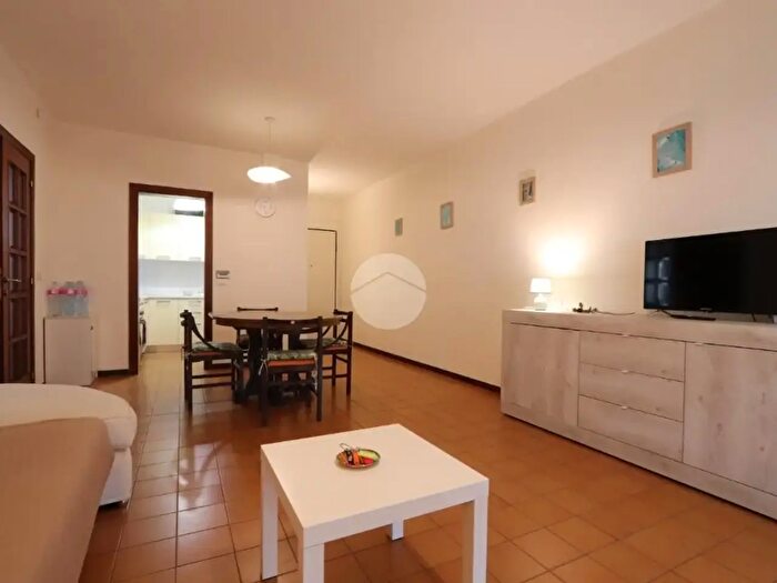 Appartamento trilocale in vendita in Via Alcide De Gasperi, Tortoreto