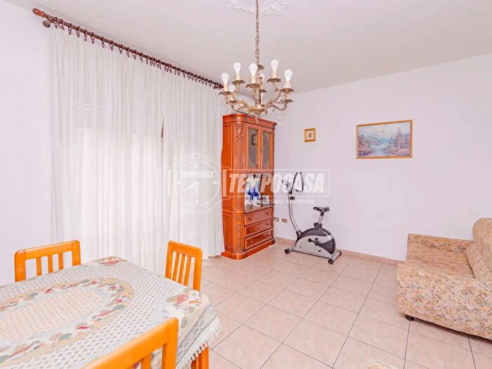 Appartamento trilocale in vendita in Via Galileo Galilei, Mortara