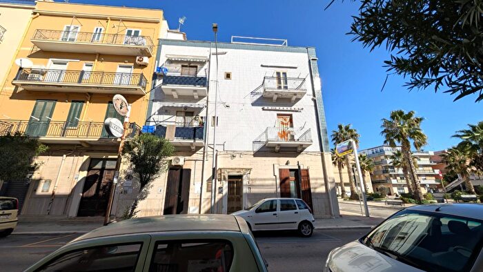 Appartamento bilocale in vendita in Via Vittorio Veneto, Margherita Di Savoia