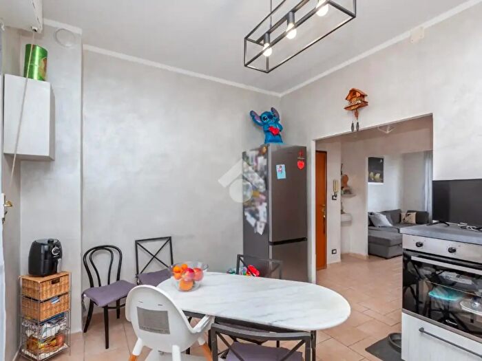 Appartamento quadrilocale in vendita in Via Roveda Giovanni, Torino