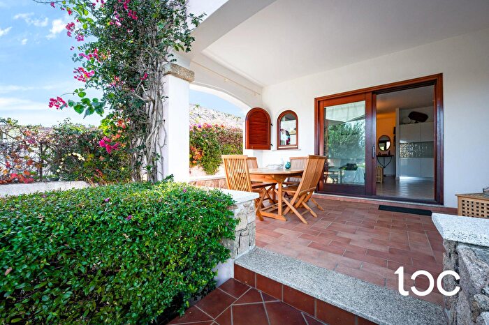 Appartamento trilocale in vendita in Budoni