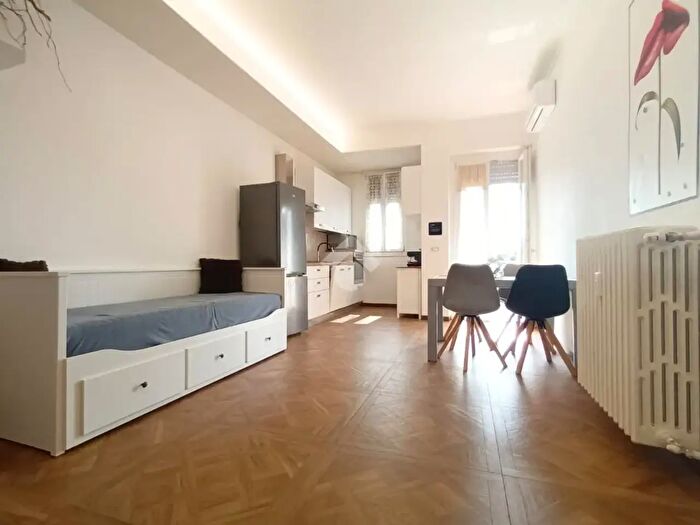 Appartamento bilocale in vendita in Via Monastir, Torino