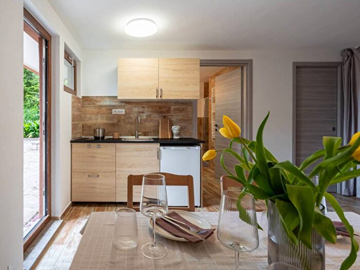 Casa quadrilocale in affitto in Strada del Friuli, Barcola, Trieste