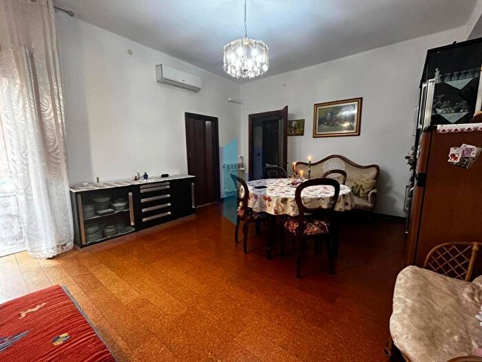 Appartamento trilocale in affitto in via cremona, Brescia Due, Brescia