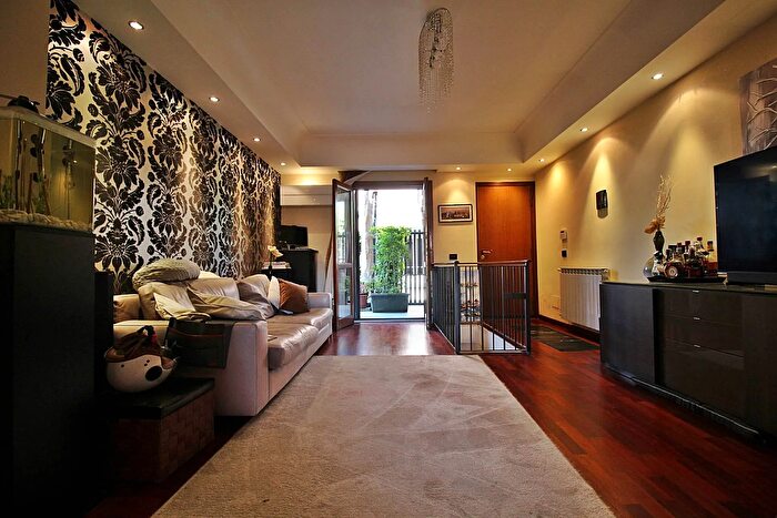 Appartamento trilocale in vendita in Aci Catena, Aci Catena