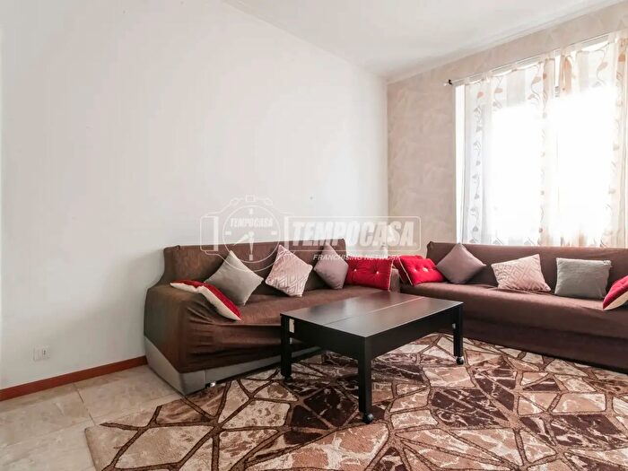 Appartamento trilocale in vendita in Via San Giuseppe, Saronno