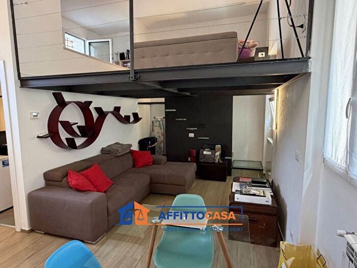 Appartamento bilocale in affitto in Via Aleardo Aleardi, Paolo Sarpi, Milano