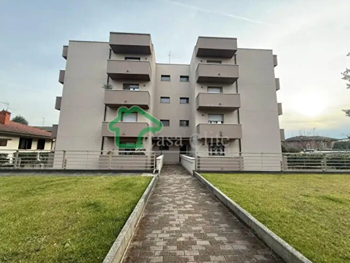 Appartamento bilocale in vendita in Viale Milano, Lodi