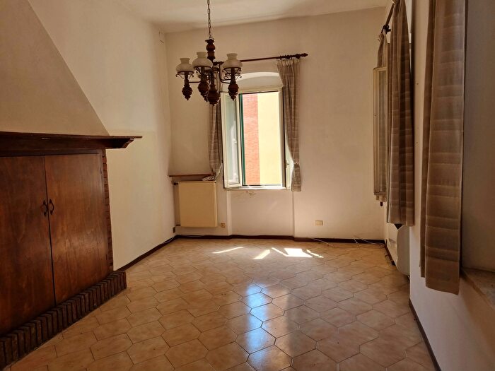 Appartamento con 7 locali in vendita in Collepepe, Collazzone