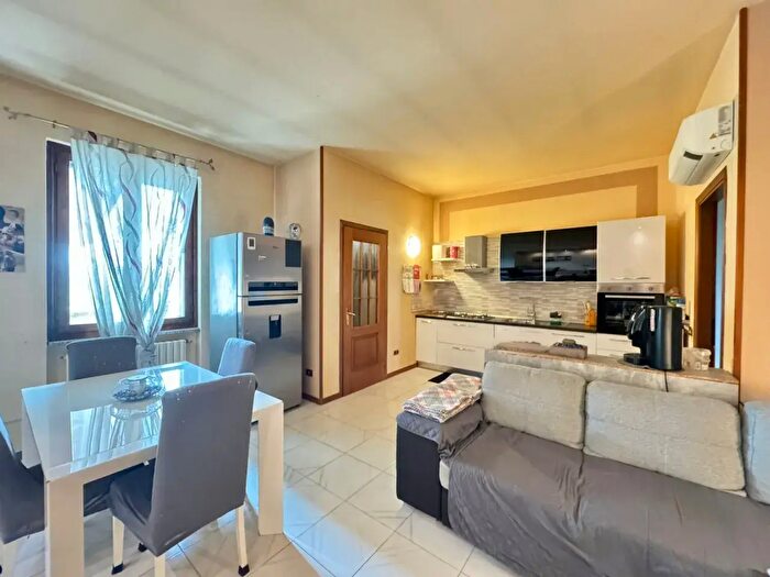 Appartamento quadrilocale in vendita in Via Corvione N, Isorella