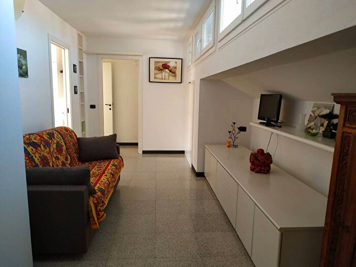 Appartamento quadrilocale in affitto in Via Antica Romana Occidentaleia Antica Romana Occi, Centro, Sestri Levante