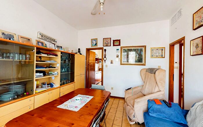 Appartamento quadrilocale in vendita in Viale Stati Uniti dAmerica Lido delle Nazioni, Comacchio