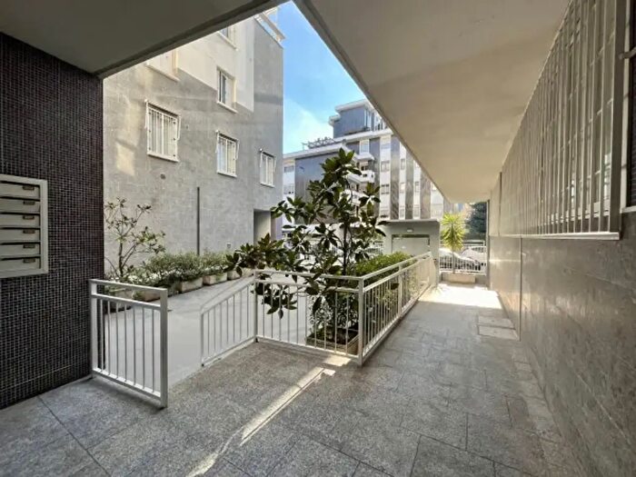 Appartamento bilocale in affitto in Via Taormina, Milano