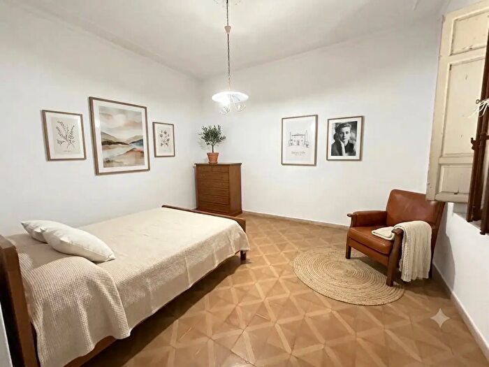 Casa quadrilocale in vendita in Carmignanese, Vinci