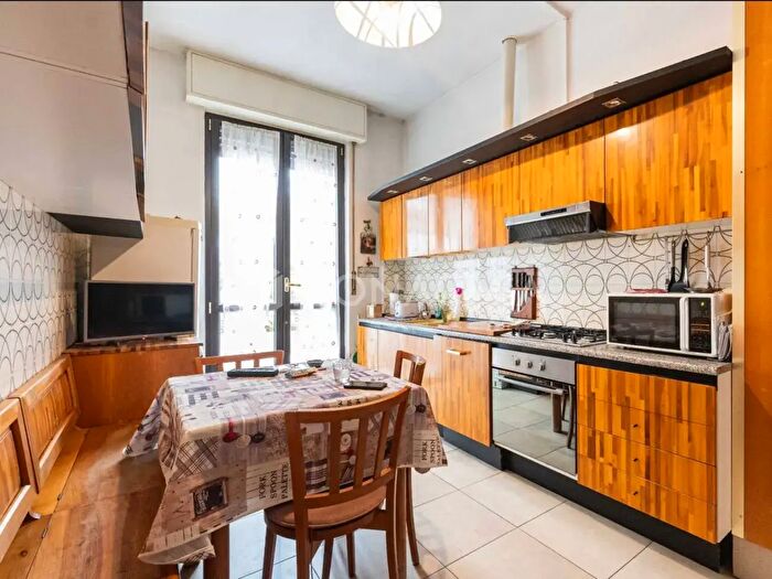 Casa trilocale in vendita in Via Vittorio Alfieri, Mariano Comense