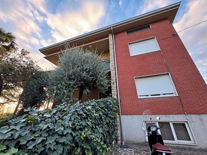 Appartamento trilocale in affitto in Via Milano, Centro, Bonate Sopra