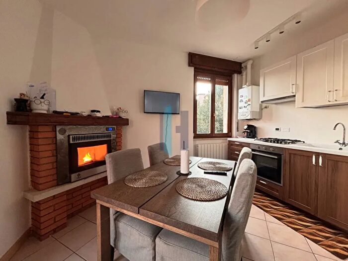 Appartamento trilocale in vendita in Via Gazzane, Brione