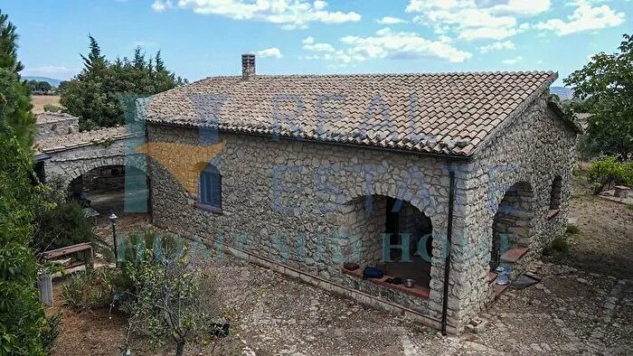 Casa in vendita in Noto, Mazzarino