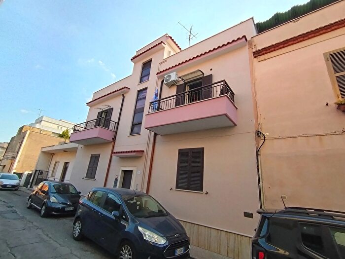 Appartamento quadrilocale in vendita in Via dei Frassini, Nettuno