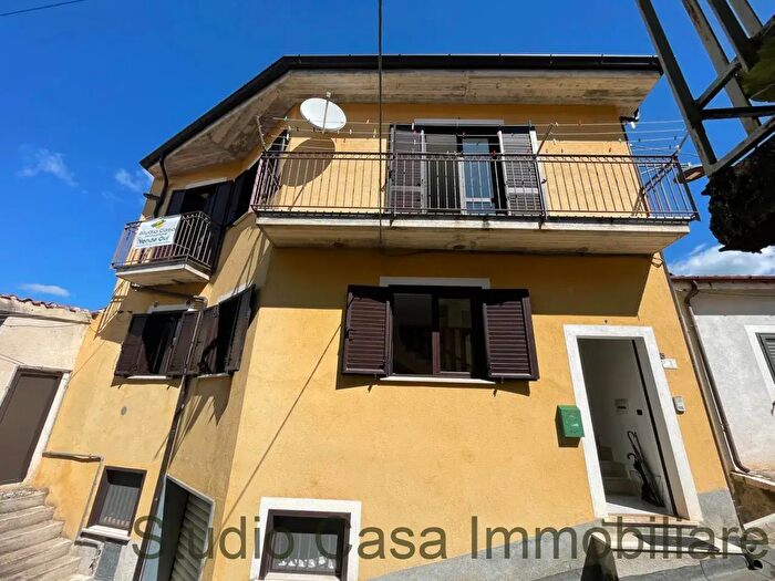 Casa trilocale in vendita in Salita Monastero, Marsico Nuovo