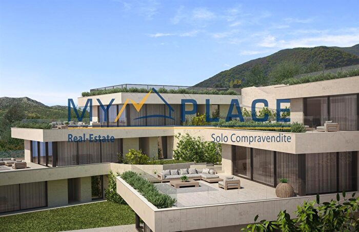 Appartamento quadrilocale in vendita in Galbiate